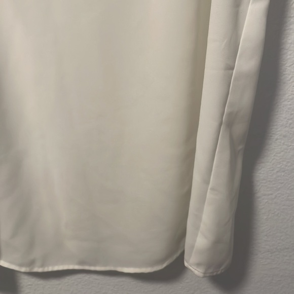 A LOFT Embellished Top! - Picture 8 of 13